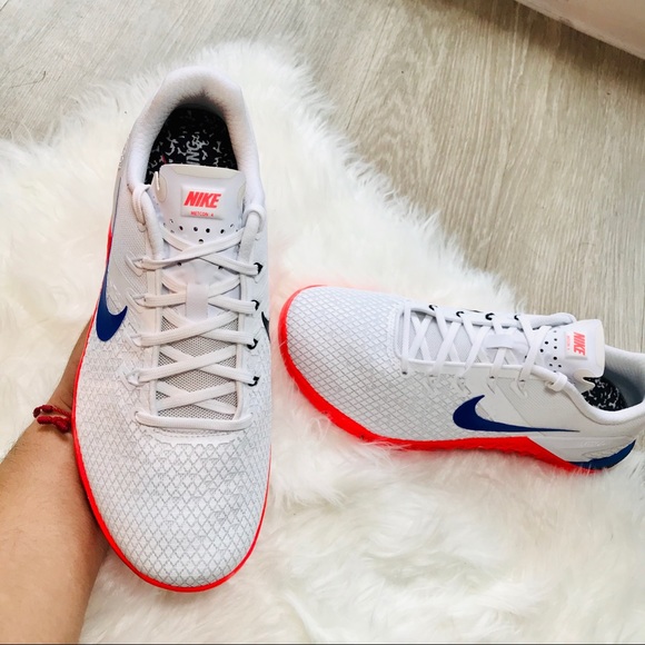 Nike Metcon 4 XD Training Shoes - Picture 2 of 8